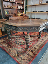 Load image into Gallery viewer, Early 20thC Oak And Octagonal Library Table
