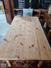 Load image into Gallery viewer, Victorian Pine Four Plank Kitchen Table
