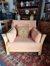 Load image into Gallery viewer, Bamboo Large Snuggle/Love Seat By Angraves of Leicester
