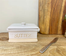 Load image into Gallery viewer, Natural Ceramic Butter Dish 19cm
