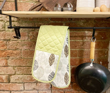 Load image into Gallery viewer, Kitchen Double Oven Glove With Contemporary Green Leaf Print Design

