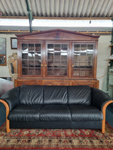 Load image into Gallery viewer, Ekornes Manhatten Black Leather Sofa

