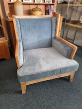 Load image into Gallery viewer, Hardwood Showframe Wingback Armchair
