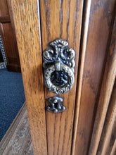 Load image into Gallery viewer, Oak Twin Pedestal Partners Desk Old Charm By Woods Brothers With Original Keys
