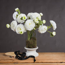 Load image into Gallery viewer, White Ranunculus Spray
