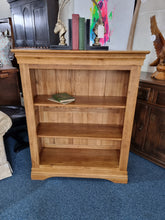 Load image into Gallery viewer, Light Oak Open Bookcase
