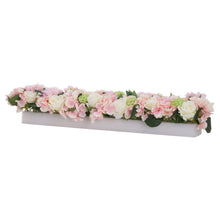 Load image into Gallery viewer, Pink Dahlia Table Runner
