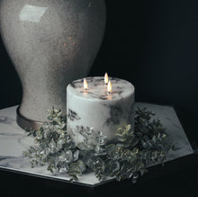 Load image into Gallery viewer, Luxe Collection Natural Glow 6x6 Marble Effect LED Candle
